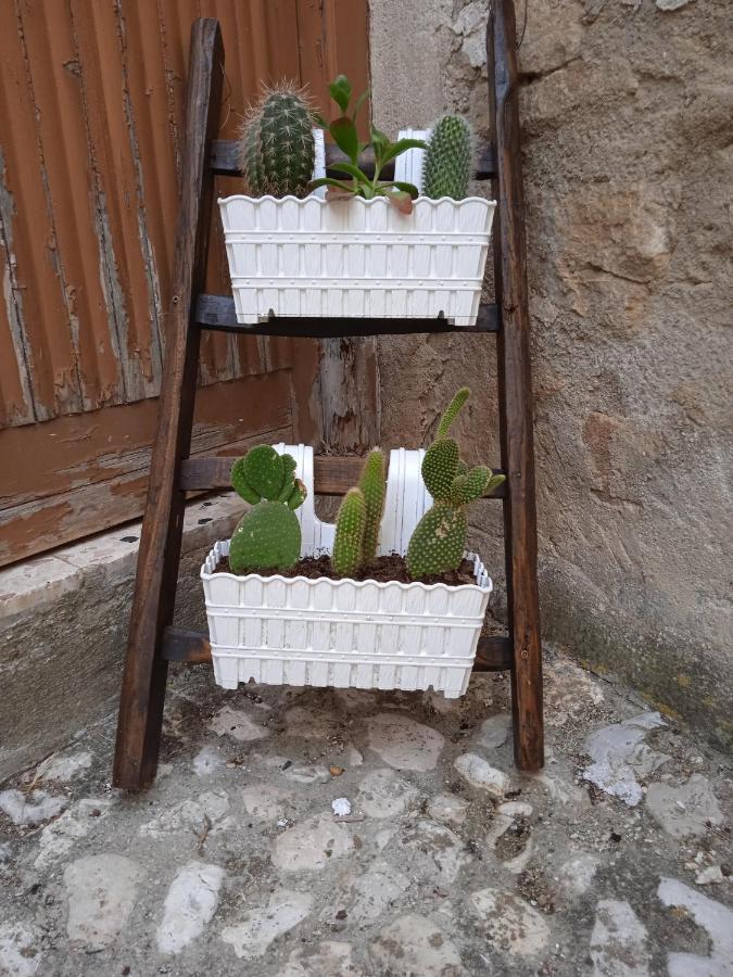 Nni Turiddu Ferienhaus *